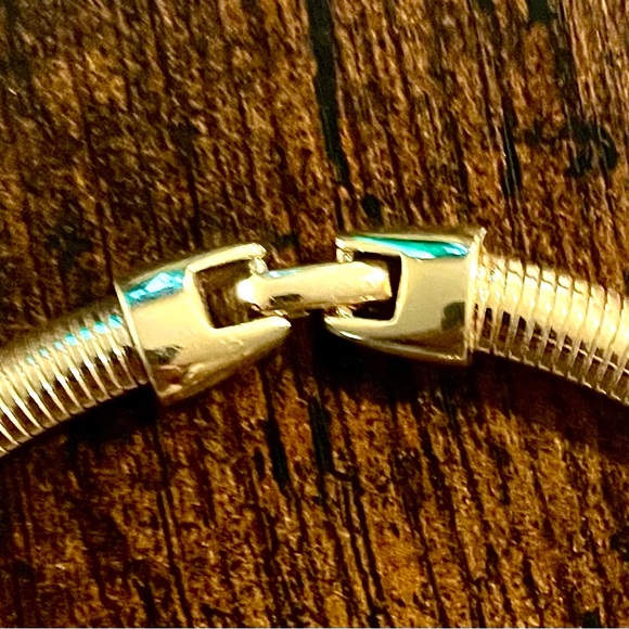 Napier Vintage Collar Statement Necklace w/ White Enamel Center | 1980s - Picture 9 of 11